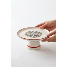 Evcime Ayaklı Seramik Sunum Tabağı & Pasta Standı -Geleneksel Lale Desenli Çini Motifli-18 Cm-Kırmızı Beyaz