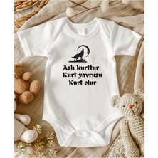Lupi Yavru Kurt Temalı Kurt Temalı Bebek Kurt Baskılı