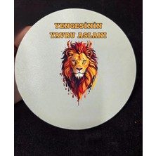 Lupi Temalı Yenge Yazılı Ahşap Kapı Süsü