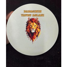 Lupi Temalı Baba Yazılı Ahşap Kapı Süsü