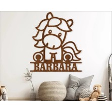 Lupi Isimli Ahşap Kapı Süsü Isimli Bebek Odası