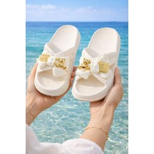 Slipcat Kadın Fiyonk Detaylı Ayıcıklı Plaj Terliği-Hafif Taban Kaymaz Günlük Yazlık Deniz Havuz Terliği Rahat Konforlu Şık Tasarım