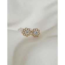 Initium Xuping Minimal Zirkon Taşlı Küçük Küpe