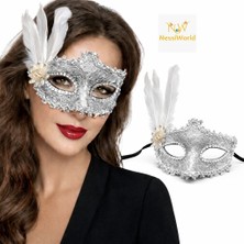NW NessiWorld Lüks Beyaz Tüylü Venedik Maskesi – Taşlı Dantel Tasarım