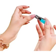 Özfırat Pvc Yapı 8 Parça Çantalı Manikür Seti