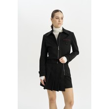 Kadın Çentikli Yaka Beli Lastikli Fermuar Kapamalı Uzun Kollu Siyah Ceket NAAR91627-SİYAH