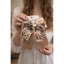 Bymiel Leopar Desenli Şampanya  Renk Saten Büyük Fiyonk Saç Tokası