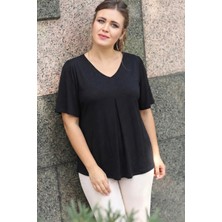 Curvy Trend Büyük Beden V Yaka Önü Pliseli Kısa Kol Bluz