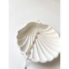 Filiya Inci Gümüş Tonlu Zincir Papatya Bileklik