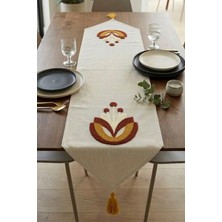 Onaltı Tekstil Püsküllü Punch Altıgen Masa Runner