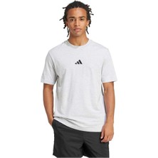 adidas Essentials Erkek Tişört Small Logo Pamuklu Yumuşak Kumaş Spor ve Günlük Kullanım için