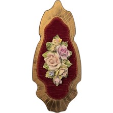 TT Ahşap Çerçevesinde Porselen Çiçeklerden Oluşan Capodimonte Duvar Süsü - 40 cm Boyunda - 855