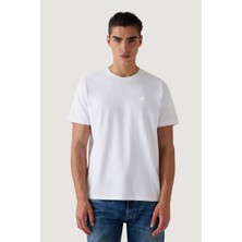 Guess Bisiklet Yaka Kısa Kollu Küçük Yamalı Pamuklu Modal Erkek Beyaz T-Shirt M6GI21K3053-G011