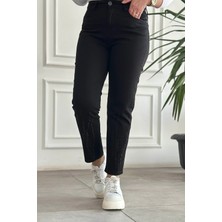 Paçası Dalga Taş Detaylı Mom Jean