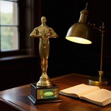 Hediye Vakti Biyoloji Öğretmenine Özel Isimli Oscar Heykeli - Yaprak Desenli Anlamlı Öğretmenler Günü Hediyesi