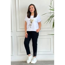 Beli Lastikli Paçası Taş Detaylı Pantolon