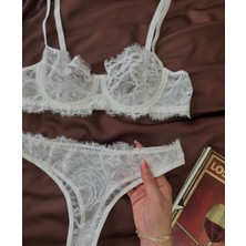 Monaintimates Monaıntımatesblubyz