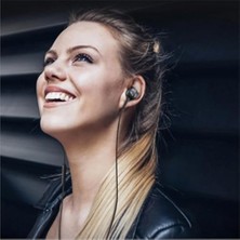 Daisy Store Type-C Kablolu Kulak Içi Kulaklık – Gürültü Önleyici Mikrofon, Dahili Ses Kontrol, Ergonomik Silikon Uçlar, Hd Ses, Tüm Type-C Cihazlarla Uyumlu (Siyah)