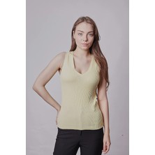 Jument Kadın Likralı Esnek Triko V Yaka Kaşkorse Body Bluz-Sarı