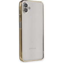 Pileli Store  Samsung Galaxy A04 Kılıf Razer Lensli Silikon - Gold