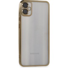 Pileli Store  Samsung Galaxy A05 Kılıf Razer Lensli Silikon - Gold