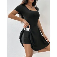 Modaurul Kadın Kısa Kollu Kare Yaka Short Detaylı Cepli Dalgıç Elbise