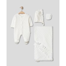 Lenna Baby Triko Detaylı 4'lü Yenidoğan Kız Bebek Hastane Çıkışı %100 Pamuk Oeko Tex Sertifikalı