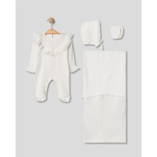 Lenna Baby Krem Dantel Jakarlı 4'lü Yenidoğan Kız Bebek Hastane Çıkışı %100 Pamuk