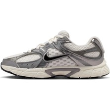 Nike V5 Rnr Genç Çocuk Spor Ayakkabısı