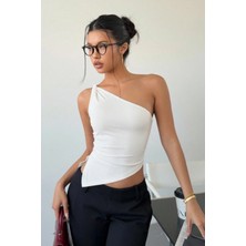 Tarz Cool Kadın Tek Omuz Bluz Asimetrik Kesim Likralı Crop Şık ve Modern Tasarım