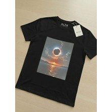 Kozmik Seri Güneş Tutulması Baskılı Siyah Tişört - Unisex Tasarım