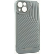 Uluora iPhone 15 6.1 Çizgili Lüx Gear Silikon Kılıf