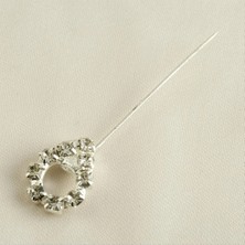 Uluora Oval Taşlı Eşarp Iğnesi