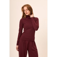 Zoor Ultra Soft Penye Modal Boğazlı Yaka Bluz