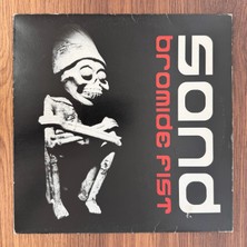 Only Japan Vinyl Sand – Bromide Fist / Whalebone Smack