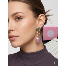 Alsem 14 Ayar Gold Kaplama Zincir Detaylı Pembe Yeşil Mineli Sallantılı Küpe , Retro Tarz Küpe