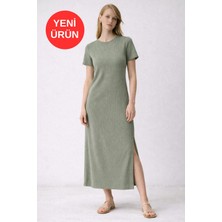 Kadın Bürümcük Kumaş Bisiklet Yaka Kısa Kollu Yırtmaçlı Elbise