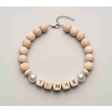 Doğal Ahşap Boncuklu ve İnci Detaylı İsimli Kolye / Kişiselleştirilebilir Evcil Hayvan Künyesi