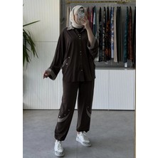 Tığ Triko Kontrast Renk Garnili Metal Çıtçıtlı Tunik Pantolon Takım Kahve