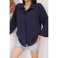 Famoda Kadın Slim Fit Dar Kesim Vücuda Oturan Uzun Kollu Koyu Mavi Gömlek
