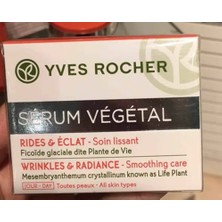 Yves Rocher Serum Vegetal Wrinkles And Radiance Smoothing Day Care