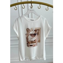 Önü Baskılı Yazı Detaylı T-Shirt