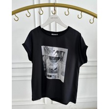 Önü Baskılı Yazı Detaylı T-Shirt