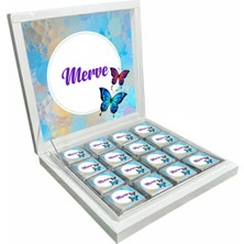 Blackeye Chocolate Kişiye Özel Isimli Kız Bebek Çikolatası Sunum Kutulu Bebek Çikolatası (48 Adet Madlen Çikolata)