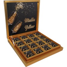 Blackeye Chocolate Kişiye Özel Yeni Yıl Çikolatası - Yılbaşı Çikolatası - Mutlu Yıllar Kutusu (48 Adet Madlen Çikolata)