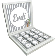 Blackeye Chocolate Kişiye Özel Isimli Erkek Bebek Çikolatası Sunum Kutulu Bebek Çikolatası (48 Adet Madlen Çikolata)