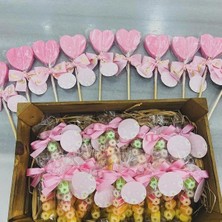 Candyemiro Pembe Düşler: Kalpli Lolipop ve Papatya Temalı 1 Yaş Doğum Günü Şekerleri