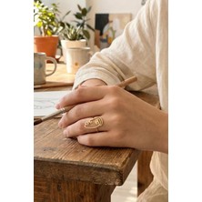 Lykos Gold Renk Picasso Tarzı Tek Çizgi Yüz Model Kadın Yüzük