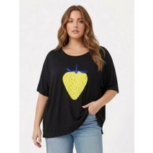 Rmg Çilek Desenli Taş Işlemeli Büyük Beden Tişört Siyah