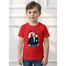 Kumrunun Dünyası Atatürk Baskılı Ay Yıldızlı Kırmızı Tişört Tshirt Kız Erkek Çocuk Unisex